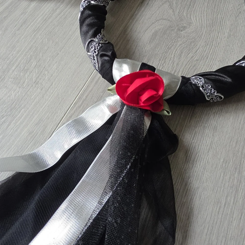 Elegant Black and Silver Head Piece with Mask